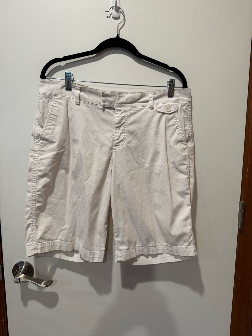 Dockers Women's Classic Ivory Cotton Shorts